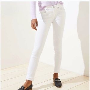 Loft  Slim Pockets White Double Raw Hemline Skinny Stretch Jeans Size 26